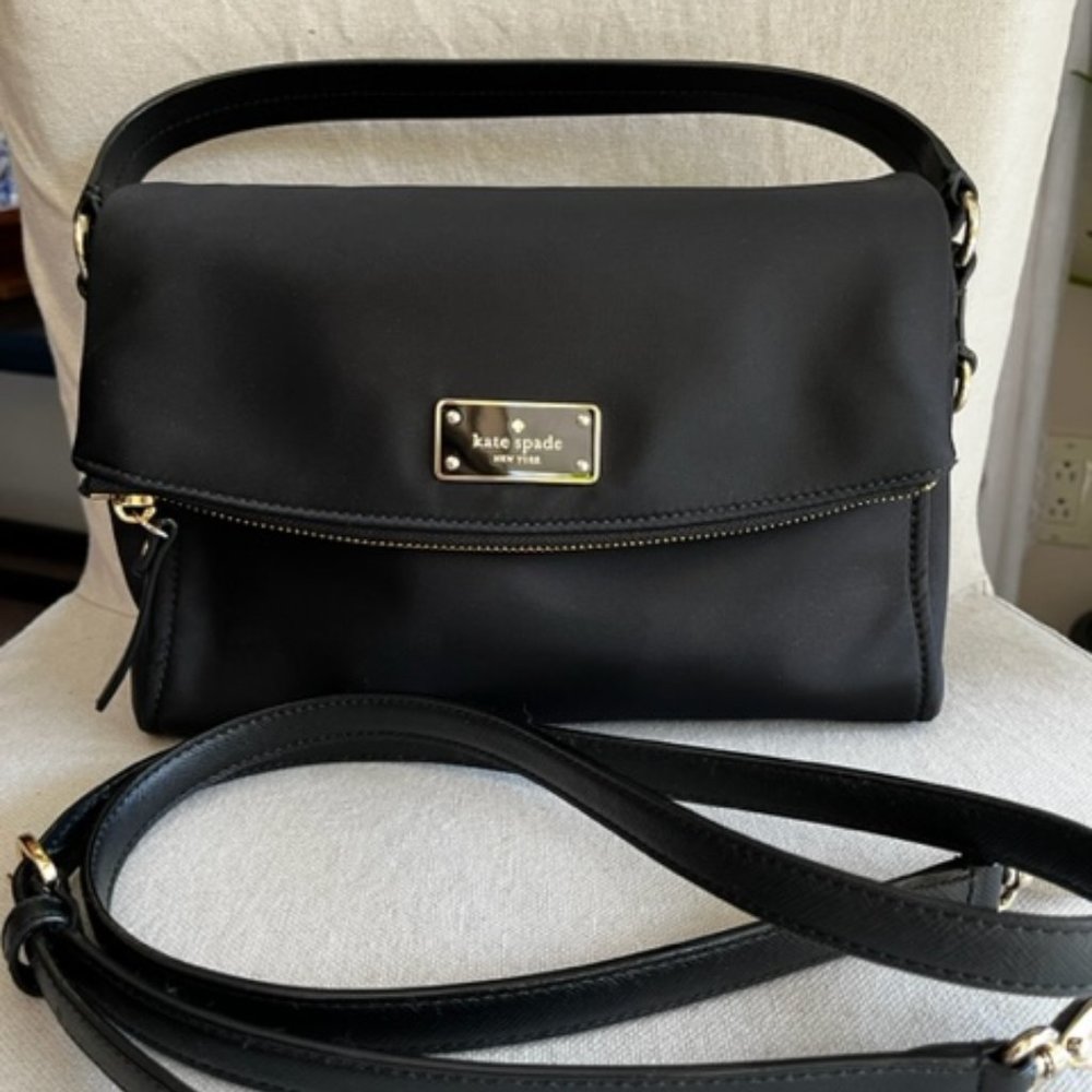 Kate Spade New York black nylon and leather cross body - LIKE NEW!